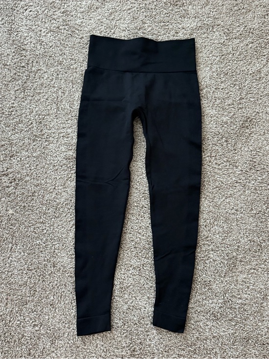SET Active Pants - Set Active Ribbed High-Waist Black Leggings